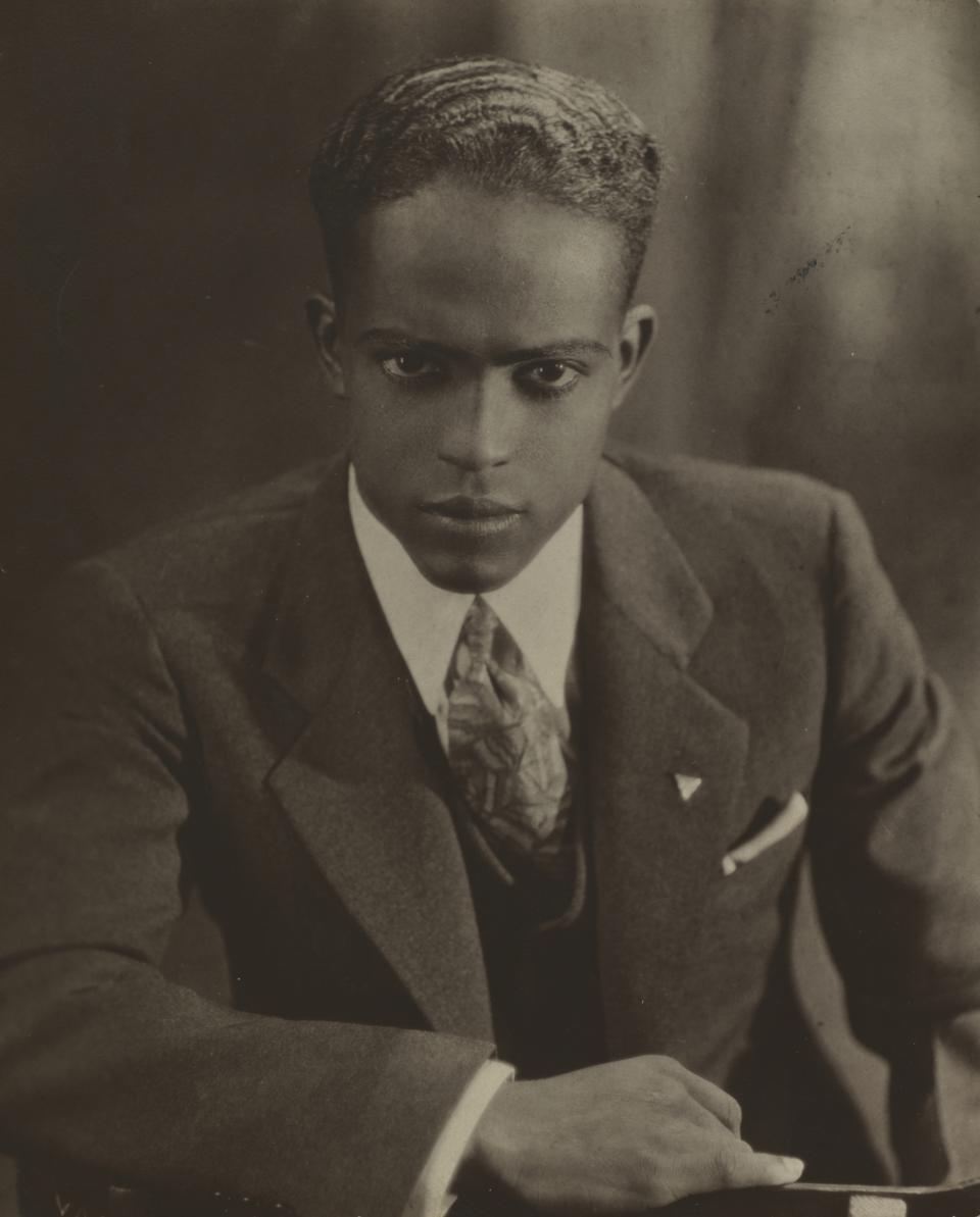 <p>Portrait of a young man, c. 1931-37. (Photo: The Cleveland Museum of Art, the Jane B. Tripp Charitable Lead Annuity Trust, 1999.57. © Donna Mussenden VanDerZee) </p>