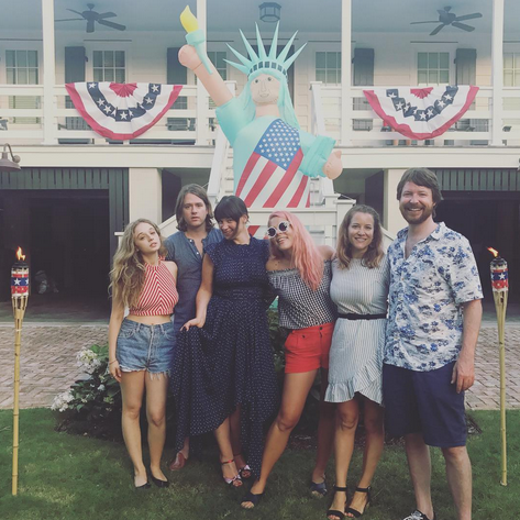 <p>With Lady Liberty standing behind her and pink hair to boot, how could the <em>Vice Principals</em> actress not feel patriotic. (Photo: <a rel="nofollow noopener" href="https://www.instagram.com/p/BWJOY8bByLP/?taken-by=busyphilipps&hl=en" target="_blank" data-ylk="slk:Busy Philipps via Instagram;elm:context_link;itc:0;sec:content-canvas" class="link ">Busy Philipps via Instagram</a>) </p>