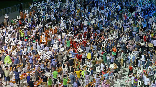 The crowd 'took on a riot mentally' quickly, a security guard at the Invitational Darts Challenge said. Photo: Getty