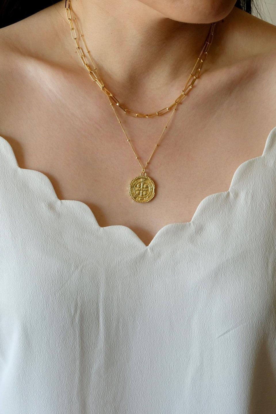 Gold Coin Necklace Set