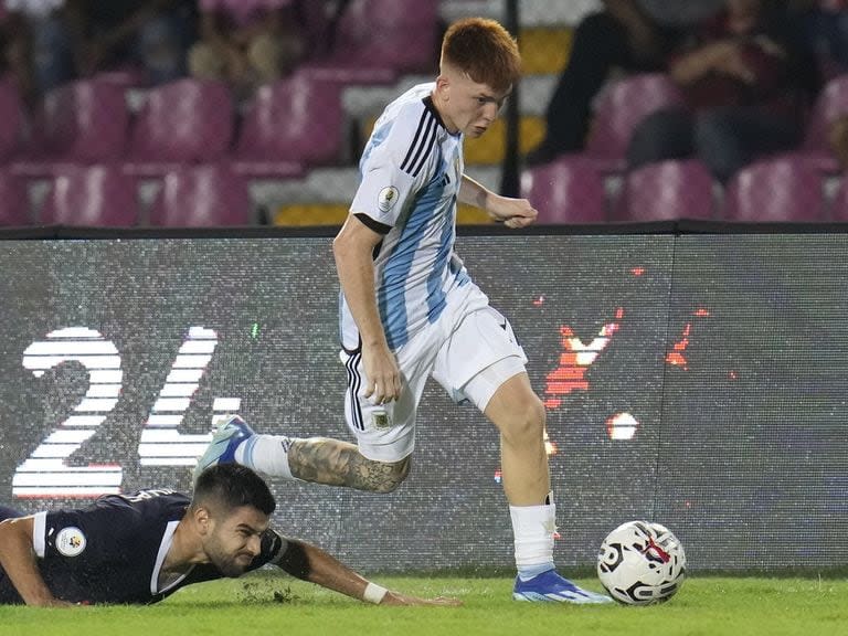 Valentín Barco es una de las figuras de la selección argentina Sub 23 en el Preolímpico que tiene lugar en Venezuela