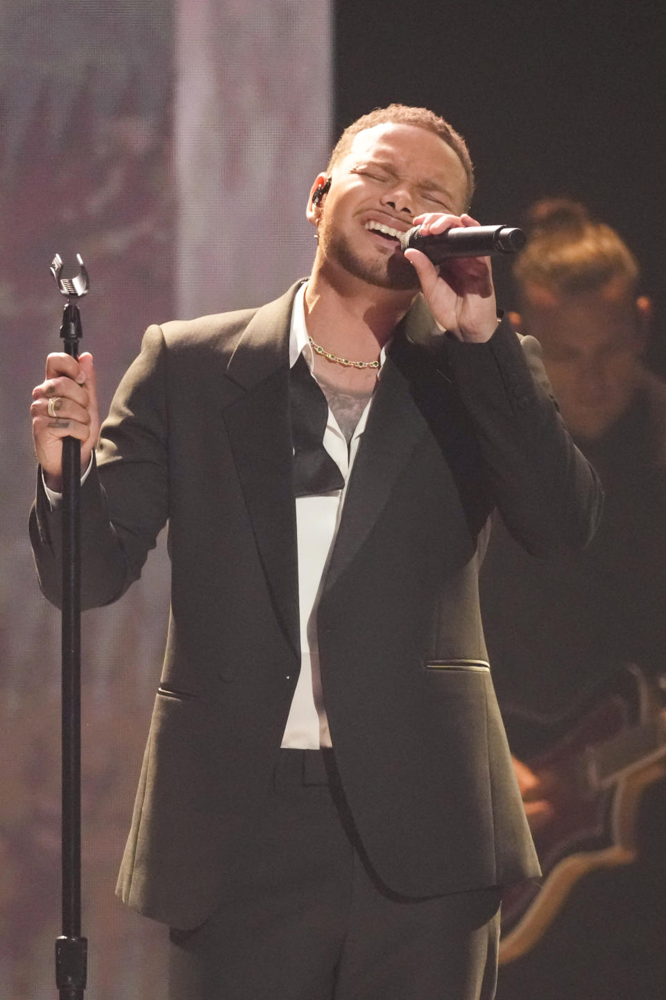Kane Brown performs "Georgia on My Mind during the 59th annual Academy of Country Music Awards on Thursday, May 16, 2024, at the Ford Center in Frisco, Texas. (AP Photo/Chris Pizzello)