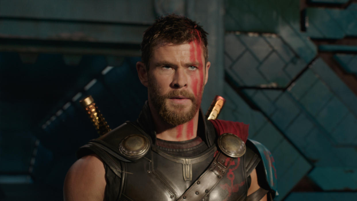  Chris Hemsworth as Thor in gladiatorial arena in Thor: Ragnarok. 