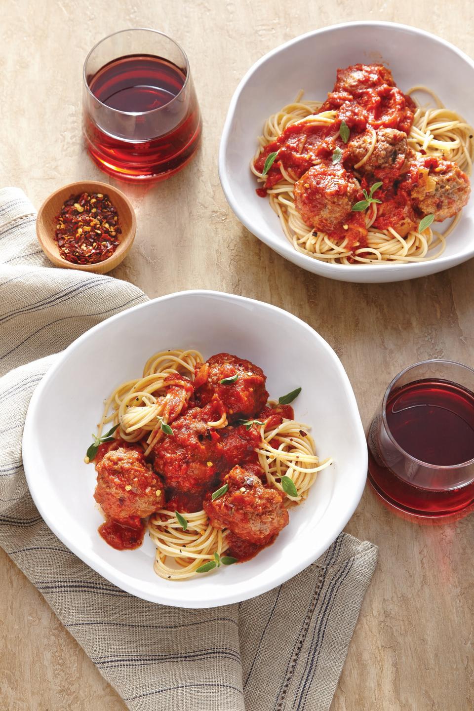 Spaghetti and Meatballs with Red Wine

 