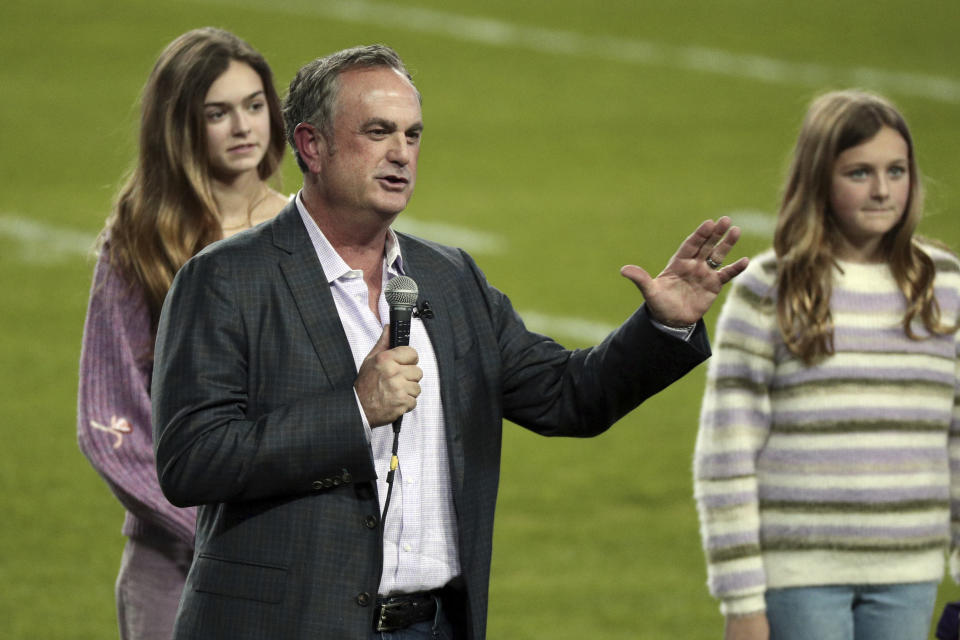 New TCU head football coach Sonny Dykes addresses the crowd briefly after being introduced at Amon G. Carter Stadium at Texas Christian University, Monday, Nov. 29, 2021, in Fort Worth, Texas. (AP Photo/Richard W. Rodriguez)