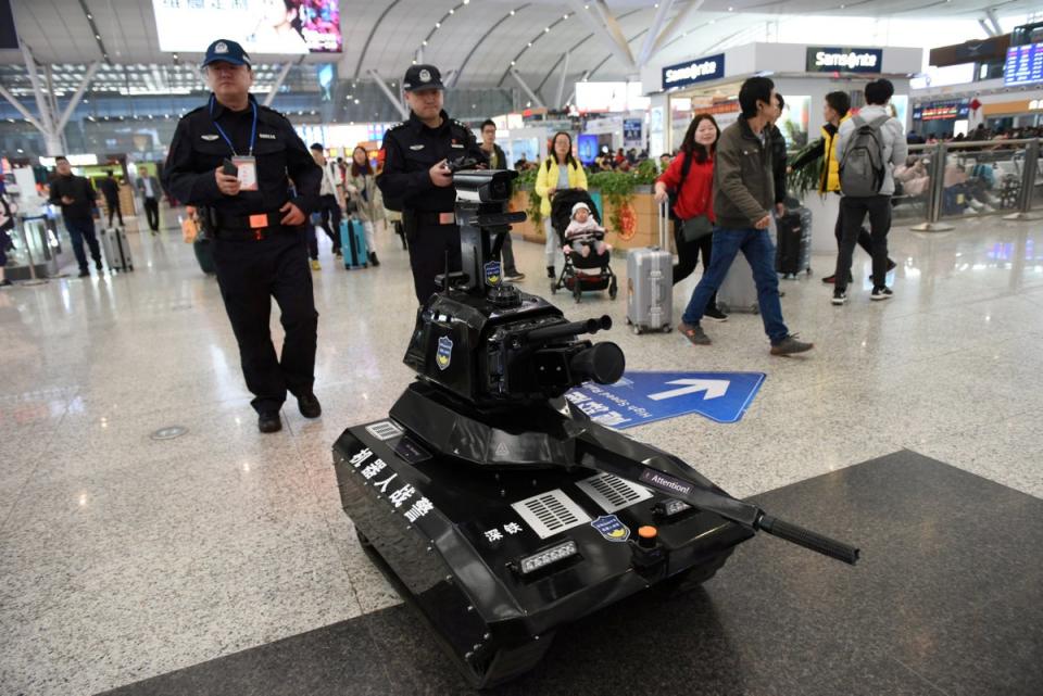 A police robot being used in China  (REUTERS)