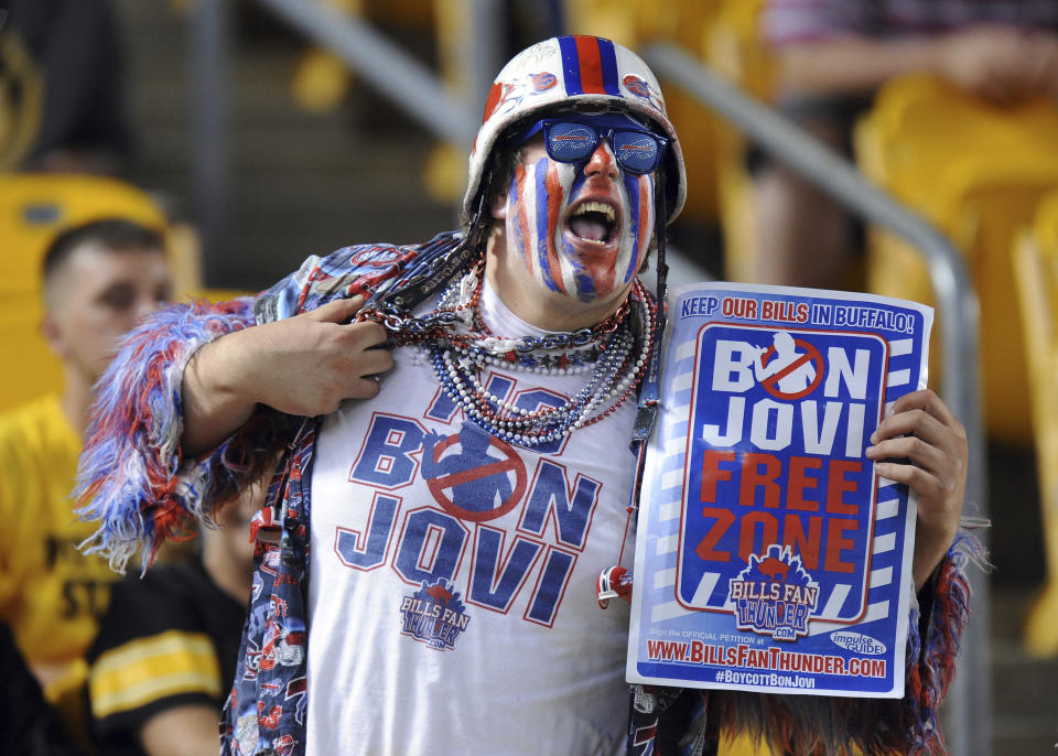 Buffalo Bills were reasonably close to rooting for a team owned by Donald Trump. (AP Photo/Don Wright, File)