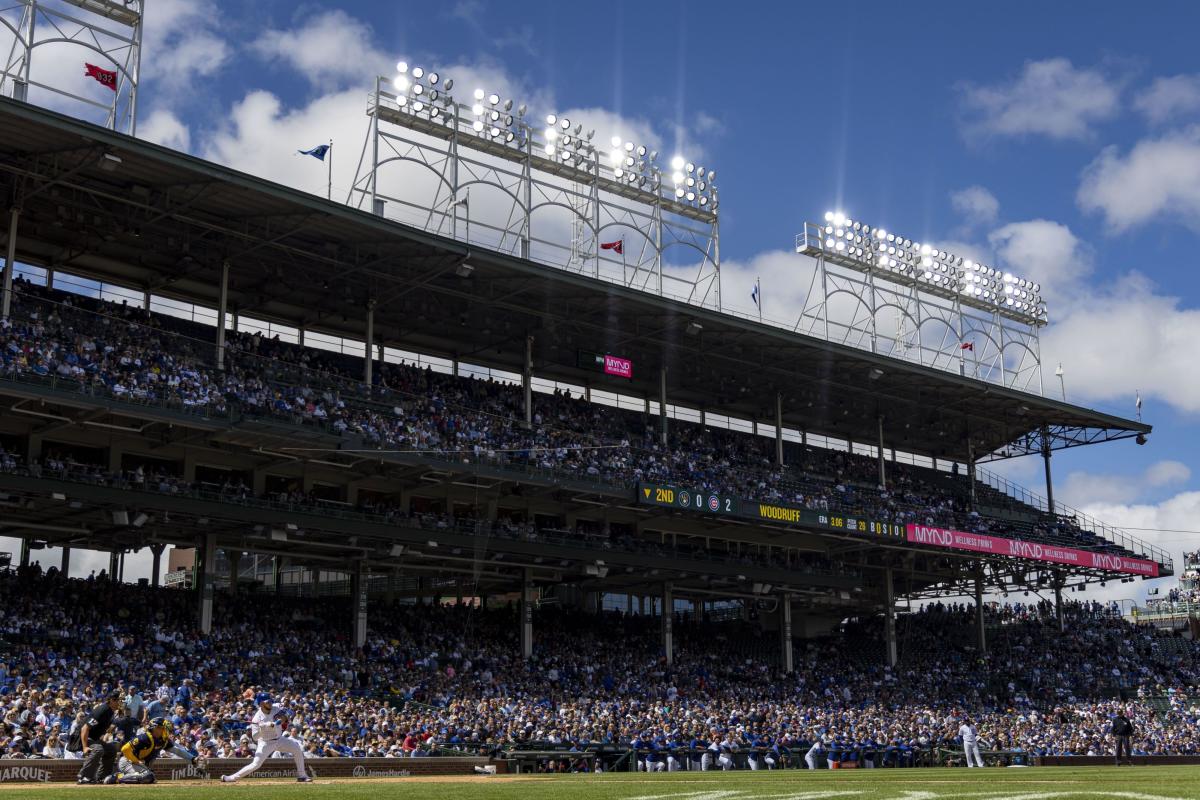 Sullivan: Another Cubs home season ends at Wrigley, where