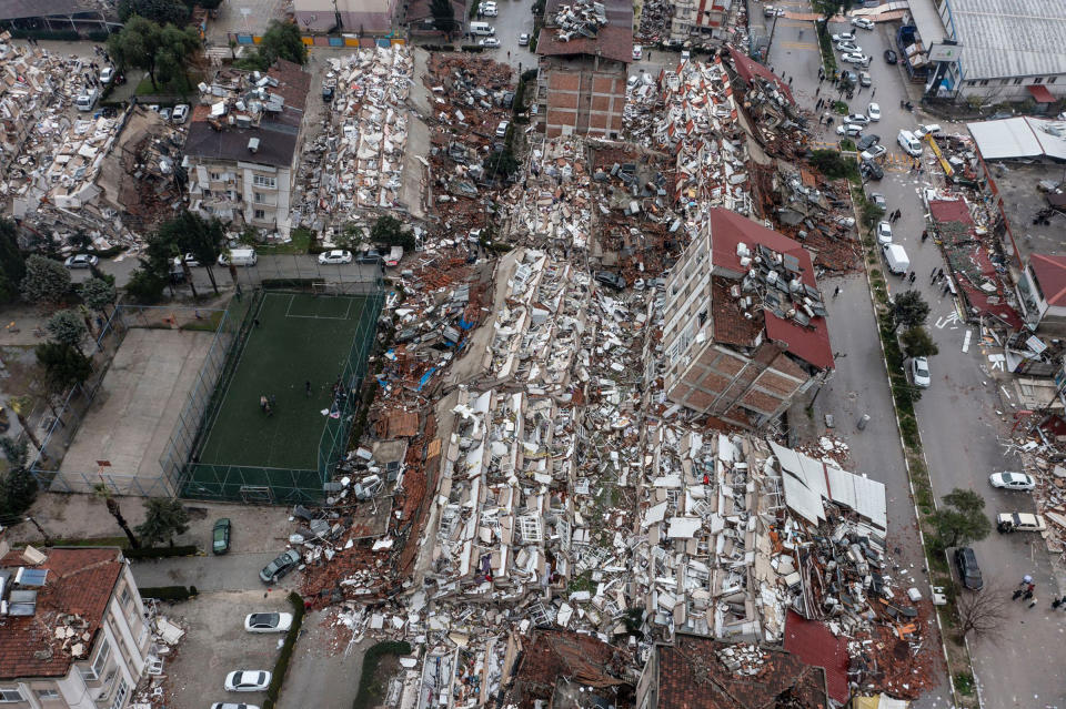 An aerial view of collapsed buildings in Hatay, Turkey.<span class="copyright">Ercin Erturk—Anadolu Agency/Getty Images</span>