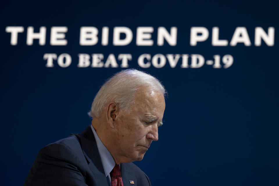 Democratic presidential candidate Joe Biden attends a briefing on Covid-19 at The Queen in Wilmington, Delaware, on October 28, 2020. - Democrat Joe Biden leads President Donald Trump in the polls with less than a week to go before the US election. The debates are over, tens of millions of Americans have cast their ballots already and the 77-year-old former vice president would appear to be on a glide path to the White House. (Photo by JIM WATSON / AFP) (Photo by JIM WATSON/AFP via Getty Images)