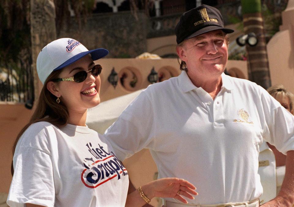 1997 unterstützte Donald Trump die damalige Miss Universe trotz Gewichtszunahme noch. (AP Photo/Lannis Waters, The Palm Beach Post)