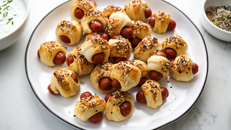 pigs in a blanket plate
