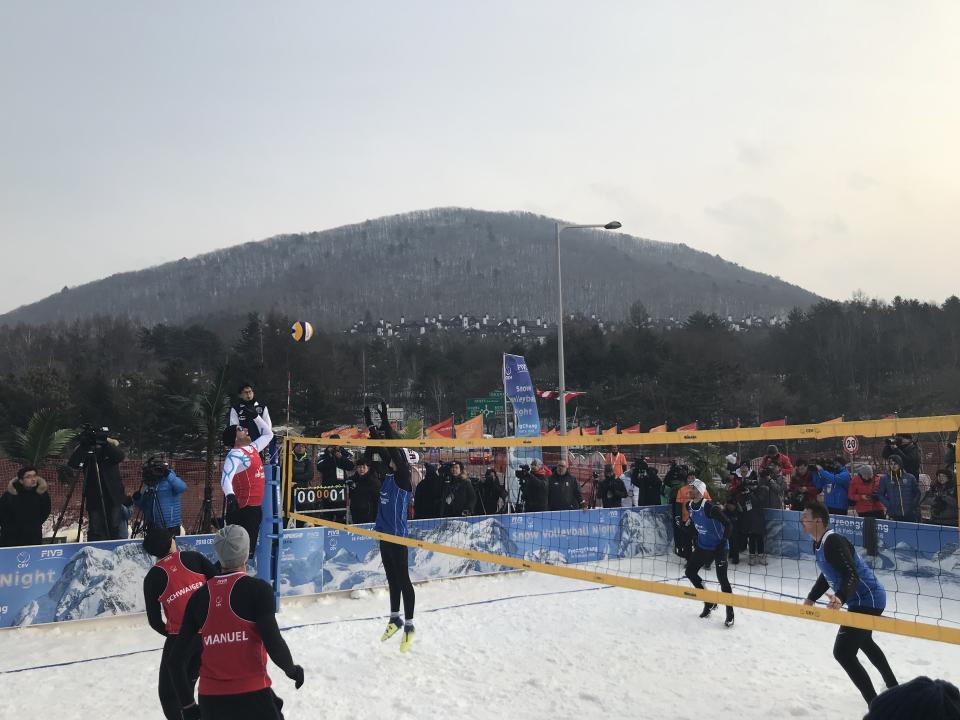 Snow volleyball at PyeongChang. (via Yahoo Sports)