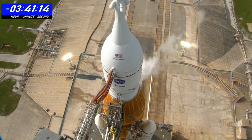 NASA's Space Launch System is seen at pad 39B during a Saturday, Sept. 3, 2022, liftoff attempt at Kennedy Space Center.