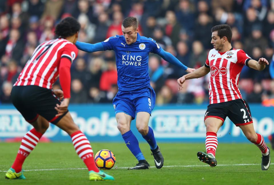 <p>Jamie Vardy struggles to make an impact </p>