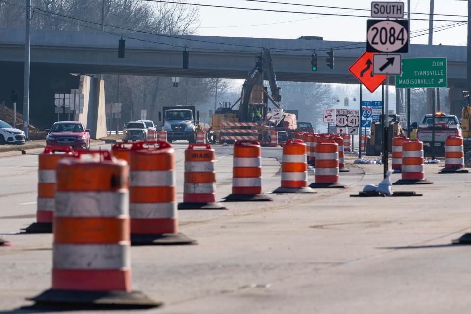 Road construction off 2nd Street at the overpass of U.S. 41 in Henderson, Ky., Wednesday, Feb. 7, 2024.