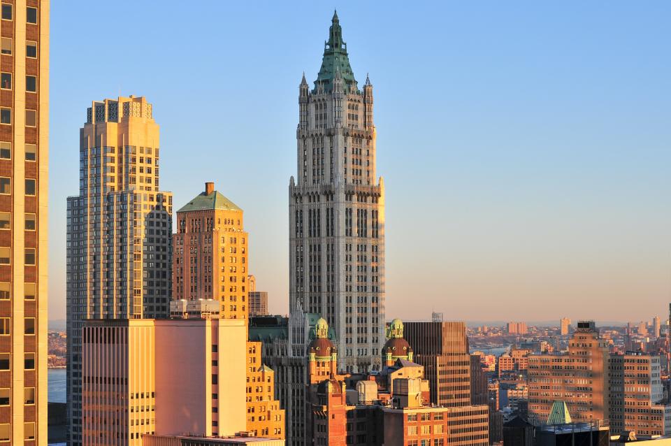 <h1 class="title">Woolworth Building - New York City</h1><cite class="credit">Photo: Getty Images</cite>