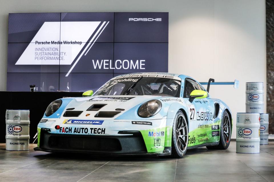 porsche 911 efuel racer