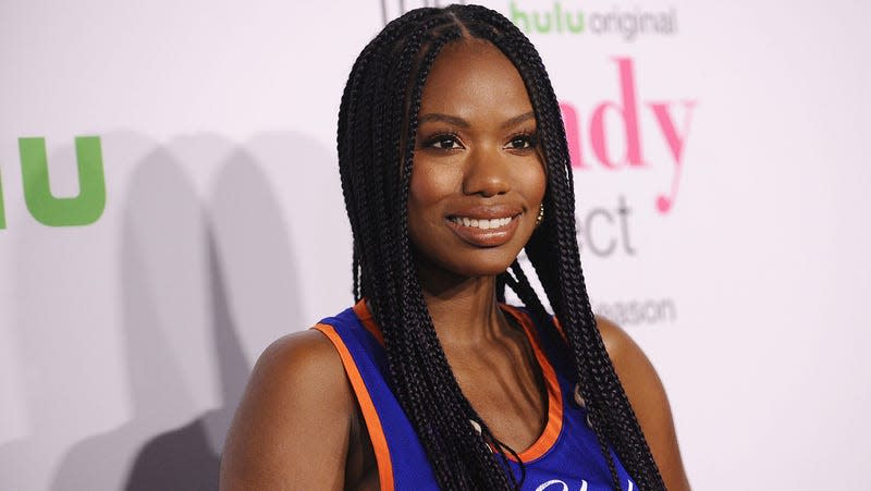 Xosha Roquemore at a 2017 The Mindy Project final season premiere party.