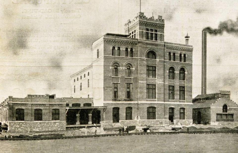 The Kansas City Manufacturer announced the opening of the brewing plant of the Imperial Brewing Company in their publication in February 1902.