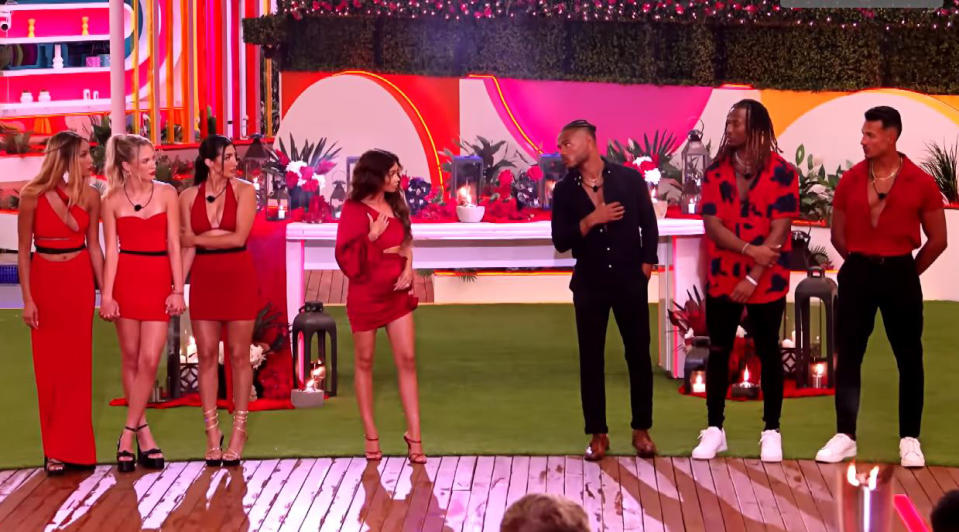 Sarah Hyland Reacts After 'Love Island' Contestant Mike Stark Calls Her 'Mad Disrespectful' 
