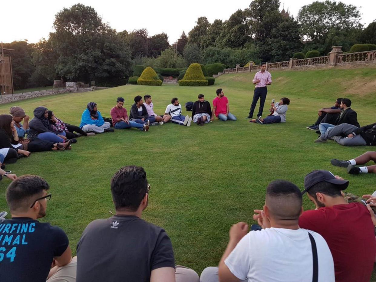 Young British Muslims are often caught between fighting extremist ideology while simultaneously opposing the far-right: British Muslim Youth / Muhbeen Hussain