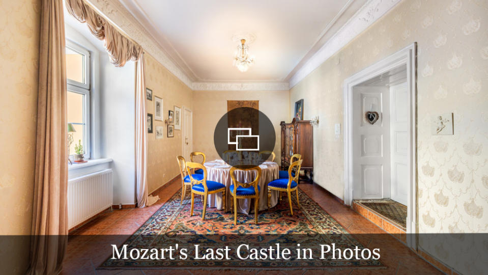 mozarts last castle auction