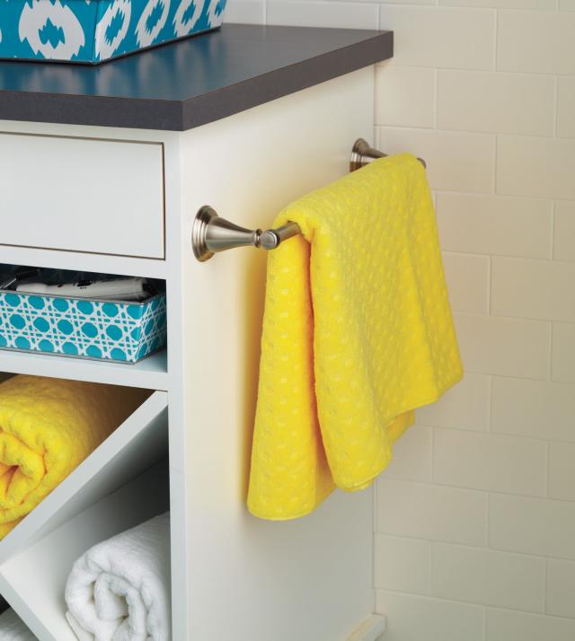 28 Bathroom Towel Storage Ideas That Are Pretty and Practical