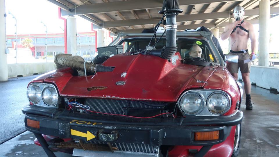 jaguar xjs 24 hours of lemons race car