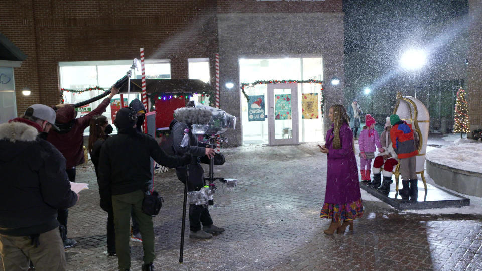 Cue the snow! Filming a Hallmark holiday movie, 