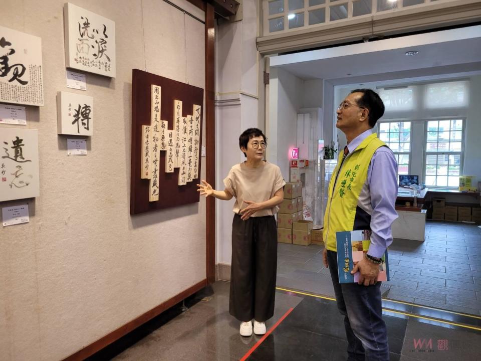 ▲彰化市藝術館展出了知名醫師畫家趙宗冠博士及其家族六人的作品， 92幅作品各展現其在藝術領域的造詣與風采。（記者陳雅芳攝）