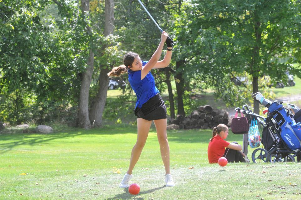 Wynford's Rylee Robinson watches her drive on No. 13 at The Golf Club of Bucyrus.