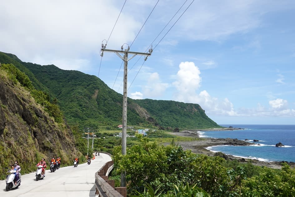 在蘭嶼看見天空的眼睛 浮潛秘境、網紅咖啡、山海美景四天三夜跟我這樣玩