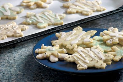 How to Keep Cookies on a Baking Sheet from Sticking