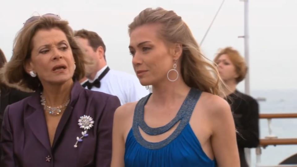 Lucille and Lindsay on the Queen Mary in "Arrested Development"