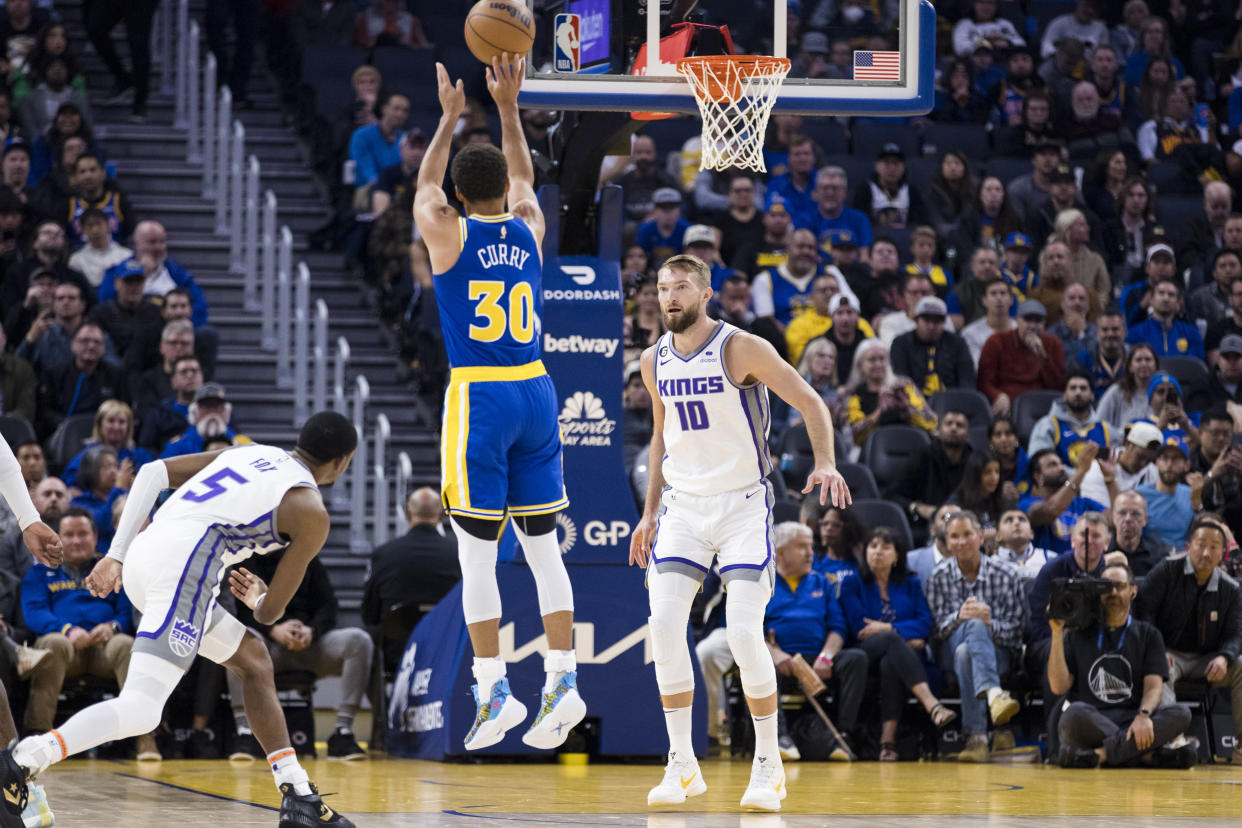 The Sacramento Kings ended their 16-year playoff drought, and the reward is facing Stephen Curry and the four-time champion Golden State Warriors in the first round. (John Hefti/USA Today Sports)