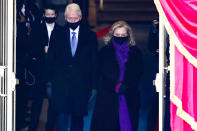 <p>Former President Bill Clinton arrives with wife and former Secretary of State, Hillary Clinton. </p>