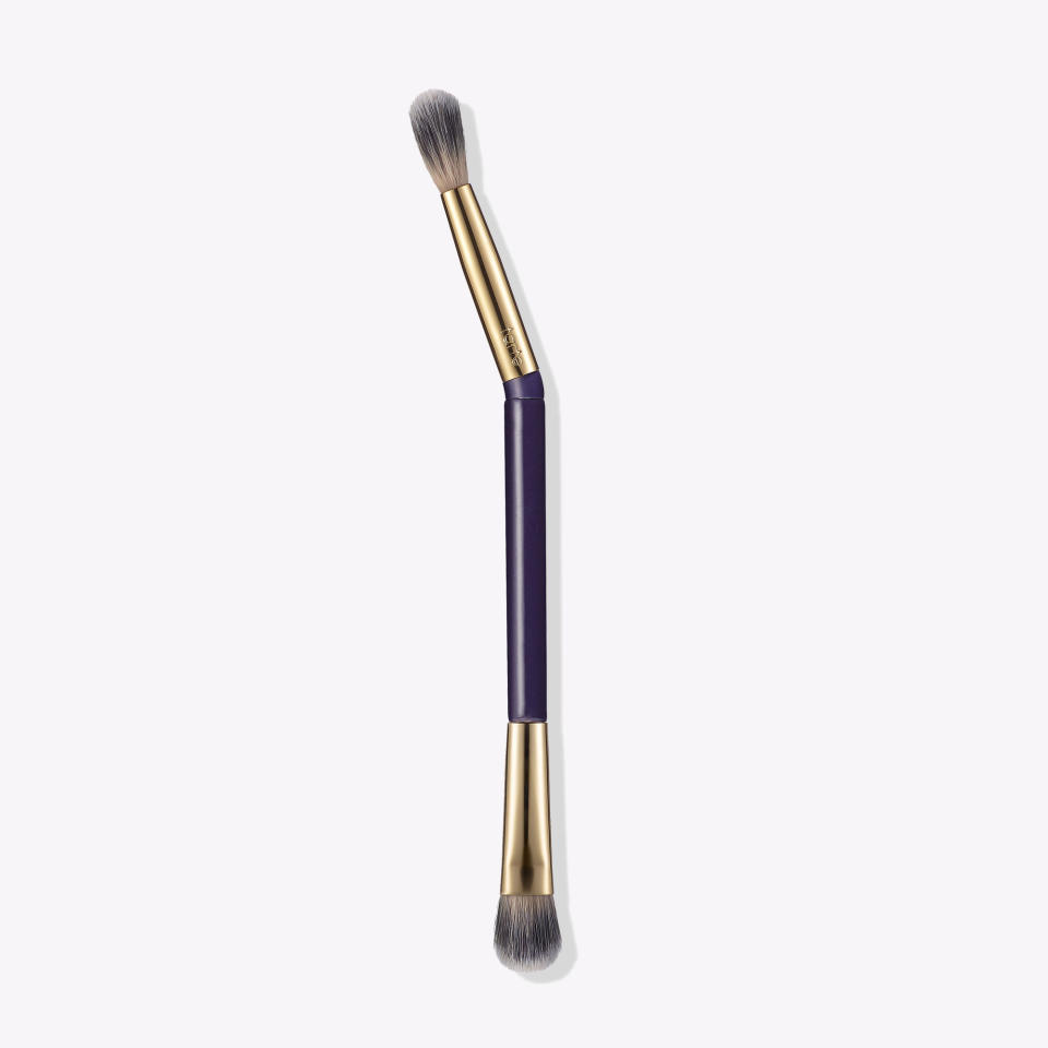 rule bender double-ended eyeshadow brush