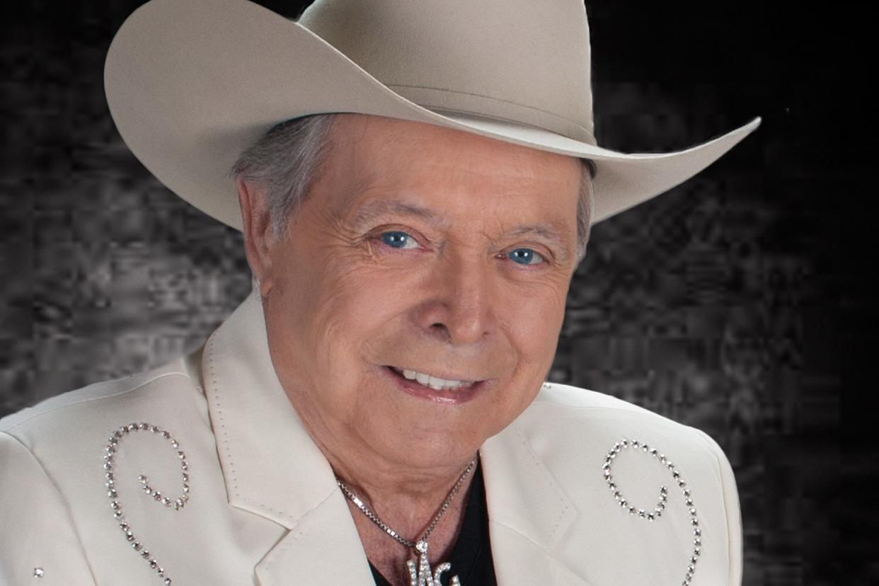 Courtesy of Mickey Gilley Enterprises https://www.dropbox.com/scl/fo/y0nlfte6mf983cw4jiinc/h?dl=0&amp;rlkey=rppxqtotrce7e2ydsnf9egp92 — Mickey Gilley, Country Singer Who Inspired Urban Cowboy, Dead at 86