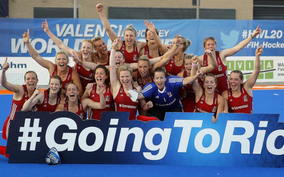 Players of Britain celebrate after beatring China in the women's Field Hockey World League final match between China and Britain at Virgen del Carmen-Betero sport complex in Valencia