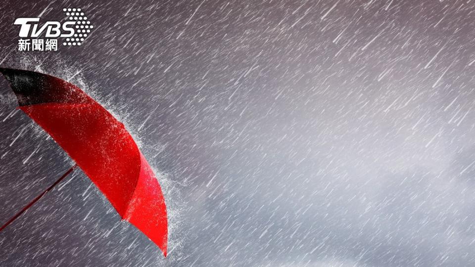 今慎防午後雷雨。（示意圖／shutterstock達志影像）