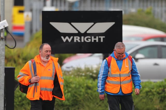 Wrightbus administration fears