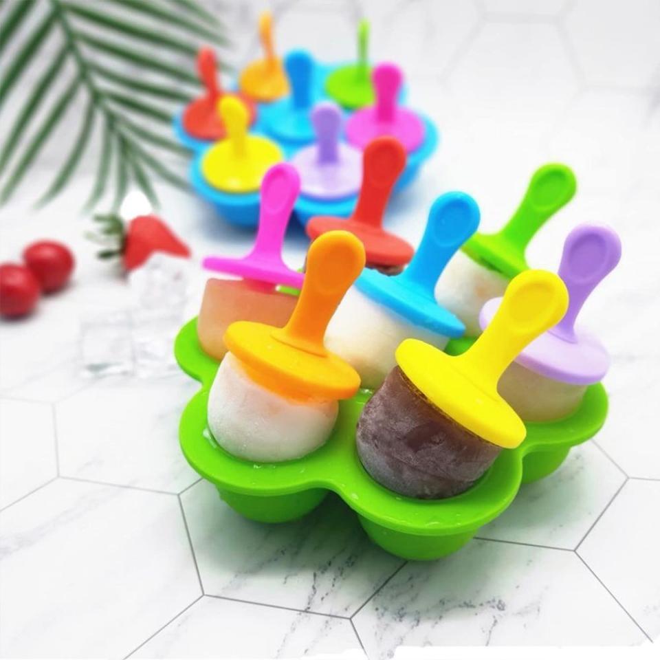 2) Silicone Mini Popsicle Molds