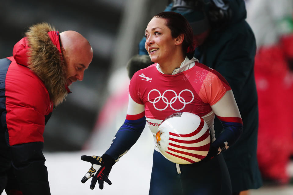 Pas de médaille, mais tellement plus pour Katie Uhlaender. (Crédit Getty)