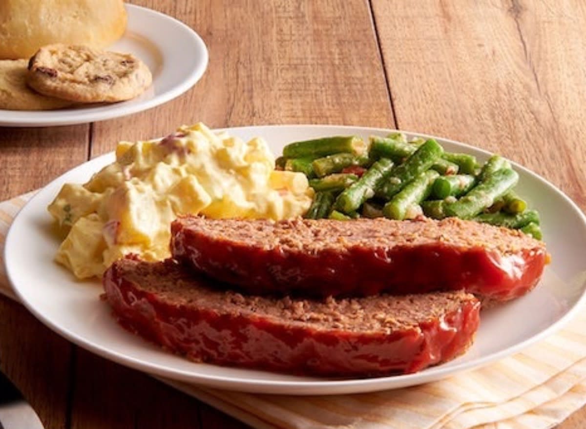 golden corral meatloaf