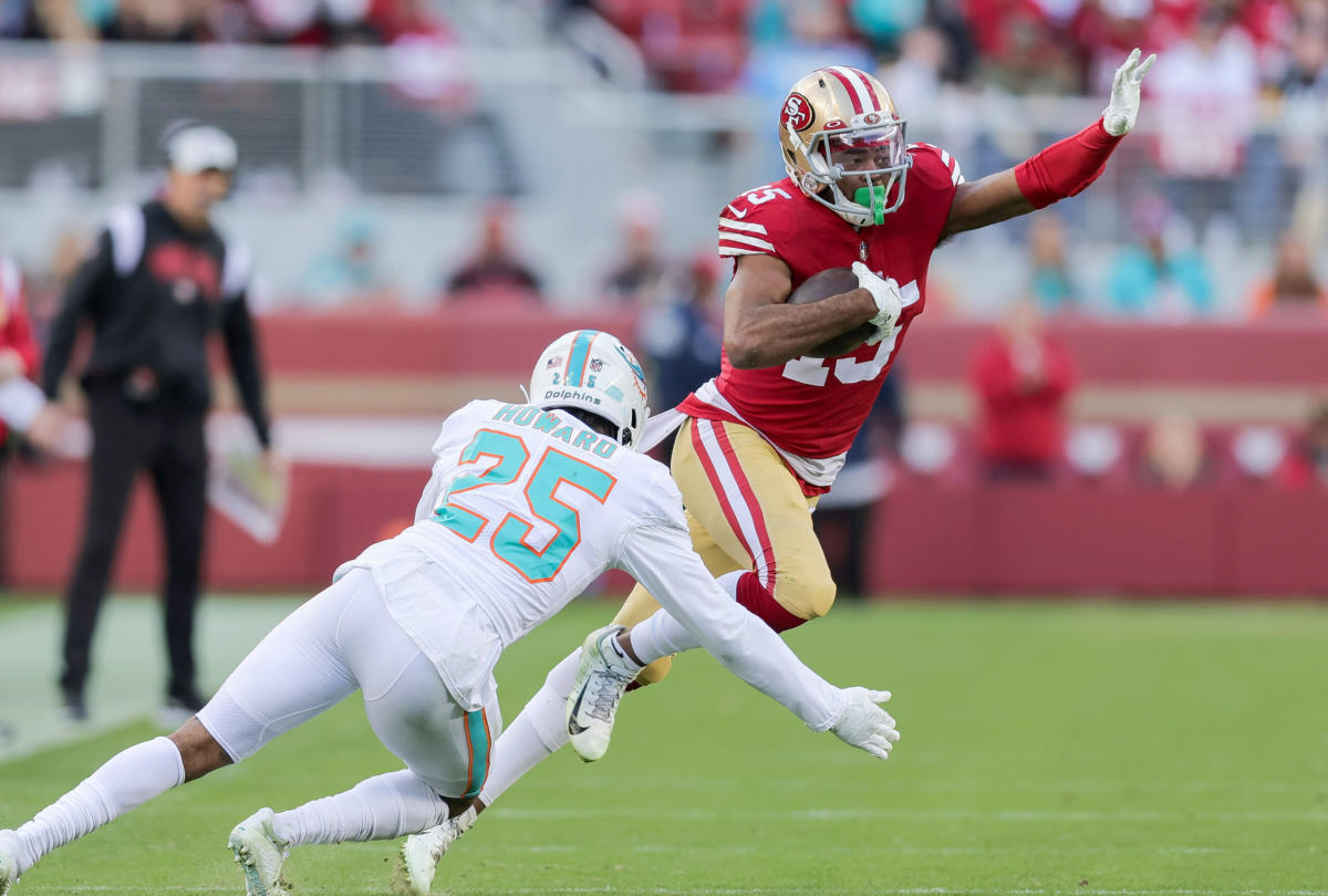 Miami Dolphins lose to San Francisco 49ers, 33-17, at Levi's Stadium