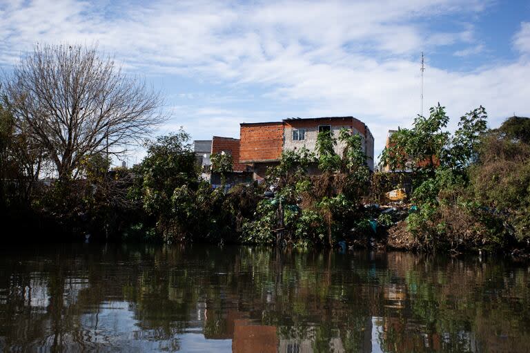 Buscan priorizar los tratamientos cloacales y de desperdicios de industrias 