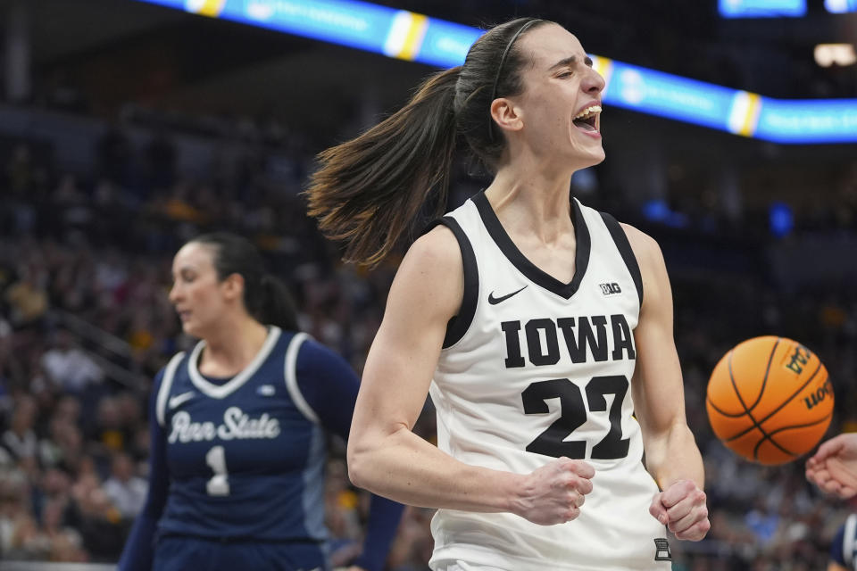 Caitlin Clark sets NCAA record for 3s in a season as No. 4 Iowa beats