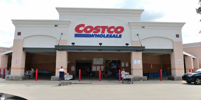 Report: Costco co-founder told CEO he'd kill him if price of hot dog ...