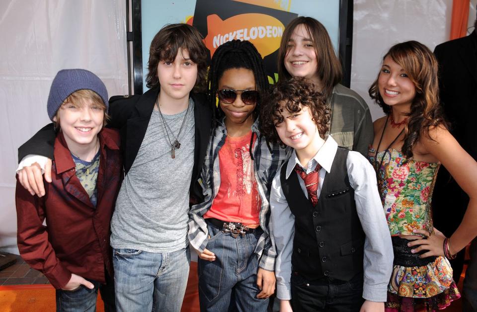 12) "The Naked Brothers Band" (2007-2009)